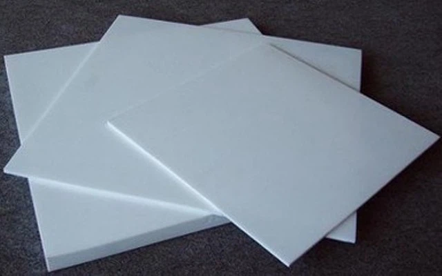 Diferan epeseur nan dra blanch ABS